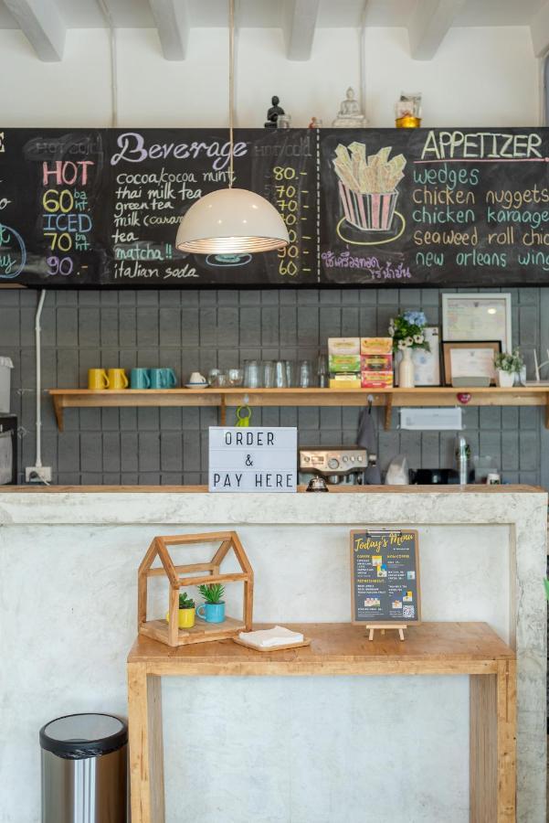 Hotel BEDGASM Poshtel x Cafe @ Nimman Chiang Mai Exterior foto